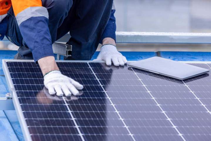 Installation panneaux photovoltaïques Mâcon